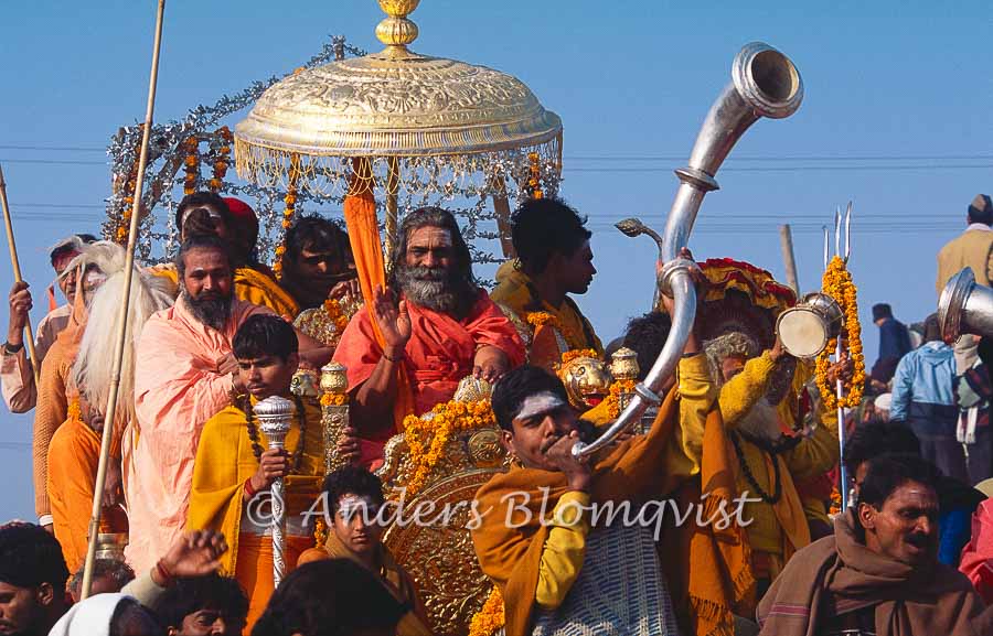  Guru riding his chariot 